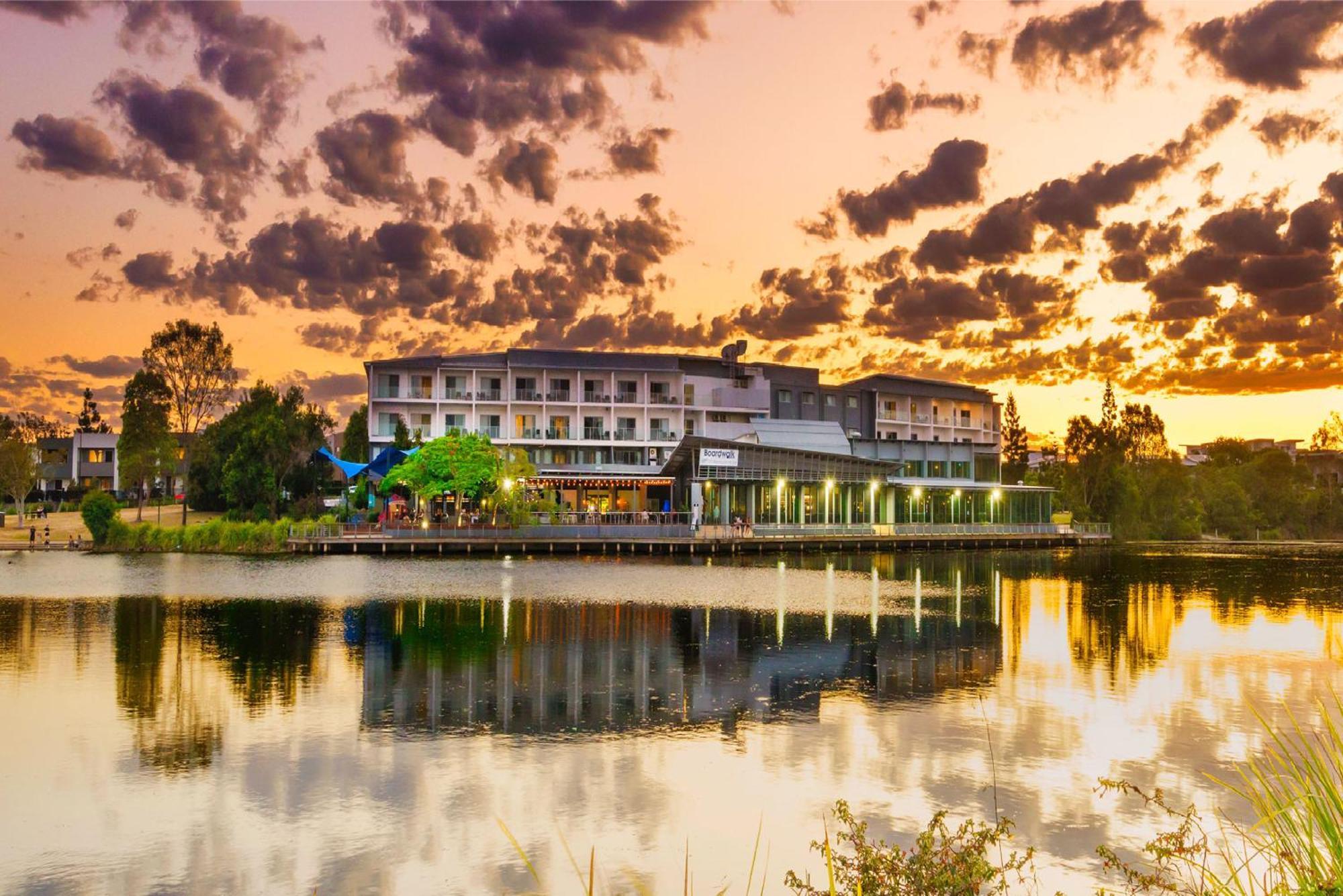Best Western Plus North Lakes Hotel Zewnętrze zdjęcie